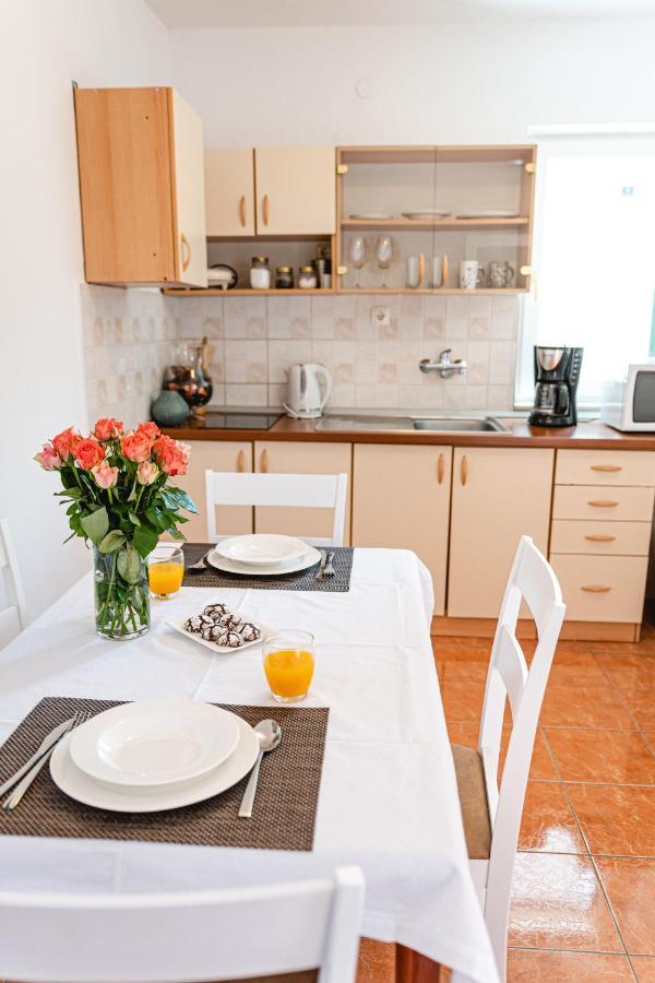 Korallion Apartment Sibenik Ngoại thất bức ảnh