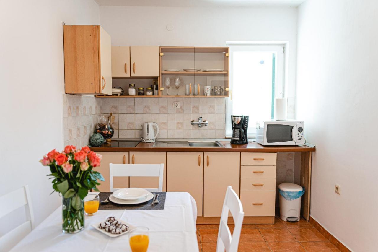 Korallion Apartment Sibenik Ngoại thất bức ảnh